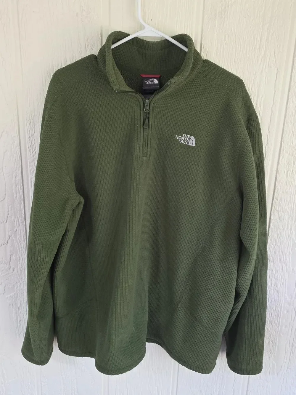 The North Face Men’s Olive Green Quarter-Zip Fleece Pullover, Size XL